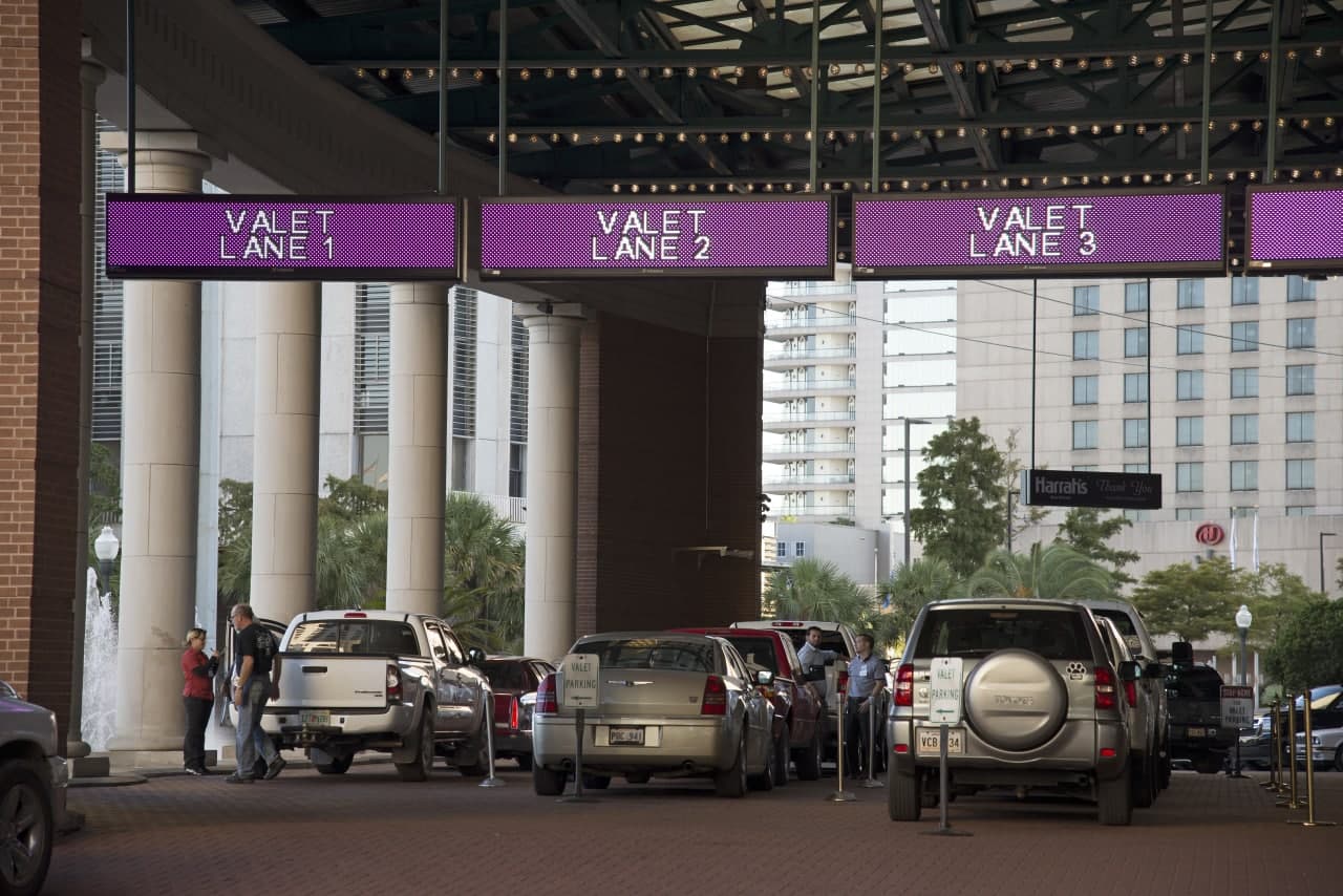 Collect Feedback From Guests When They Park on Premise
